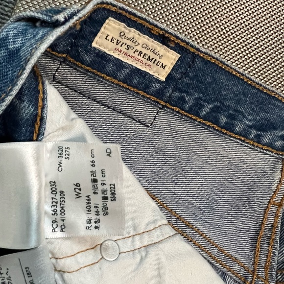 Levi 501’s size 26! - Picture 1 of 5